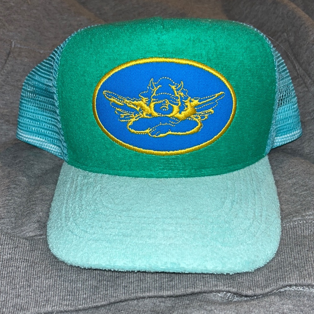 BOYS LIE TRUCKER HAT oso REVOLVE